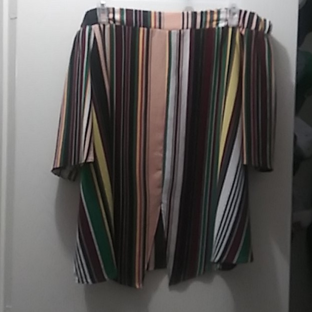 Blouse - Picture 2 of 4